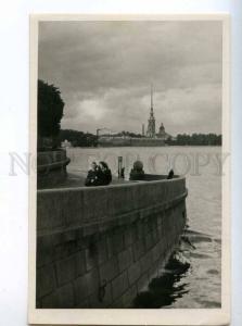 226219 RUSSIA LENINGRAD Neva Lenfotohudozhnik 1952 postcard