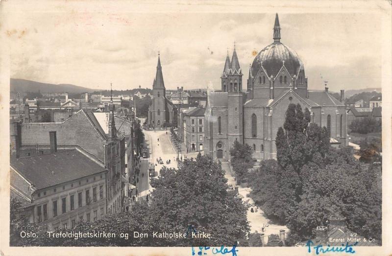 BR71070 trefoldighetskirken og den katholske kirke real photo  oslo   norway