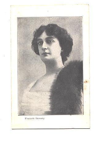 Woman with Fur Stole, French Beauty, USA card