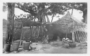 br106522 case de pecheurs soudan fishermen house fishing africa sudan