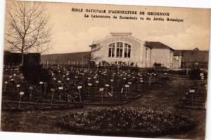 CPA École Nationale d'Agriculture de GRIGNON - Le Laboratoire de Zoot. (165647)