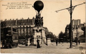 CPA Neuilly-sur-Seine - Monument eleve a la Memoire (274592)