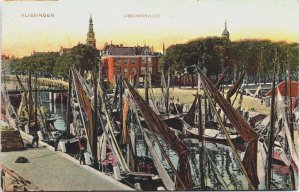 Netherlands Vlissingen Vissersvloot  Vintage Postcard C089