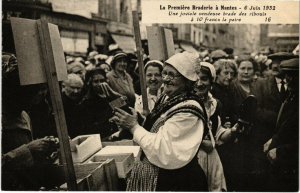 CPA NANTES Premiere Braderie 1932 (73106)