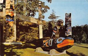 BR99078 haida memorial carving thunderbird park victoria b c  canada postcard