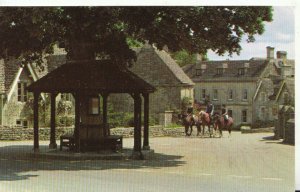 Gloucestershire Postcard - Miserden - Gloucester - Ref TZ1048