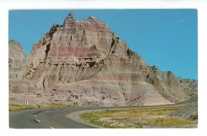 SD - Badlands Nat'l Monument, Vampire Peak, Cedar Pass