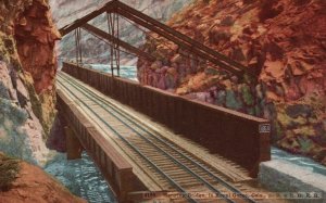 Vintage Postcard 1910's Hanging Bridge Highest Suspension Royal Gorge Colorado