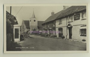 iw0060 - Isle of Wight - Newchurch by The Pointer Inn, c1950/60s - postcard