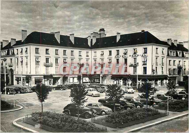 Postcard Modern Tours (I and L) Place de la Resistance World Motor Hotel