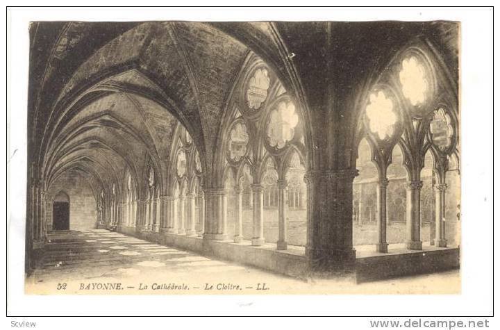 La Cathedrale, Le Cloitre, Bayonne (Pyrénées-Atlantiques), France, 1900-1910s