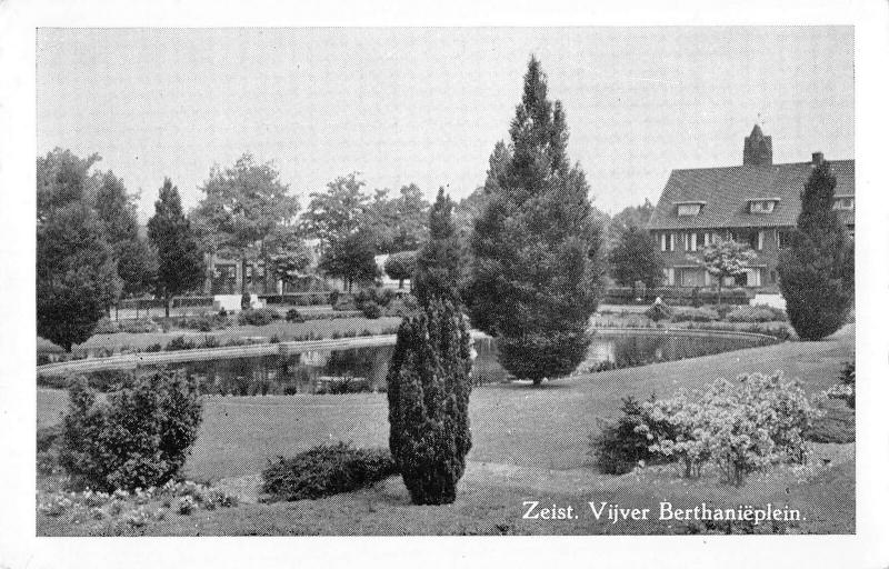 B105380 Netherlands Zeist Vijver Berthanieplein