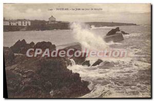 Postcard Old Douelan the Jetee one day Tempete