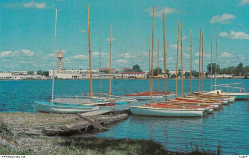 C.F.B. TRENTON , Ontario, 1950-60s ; Yacht Club