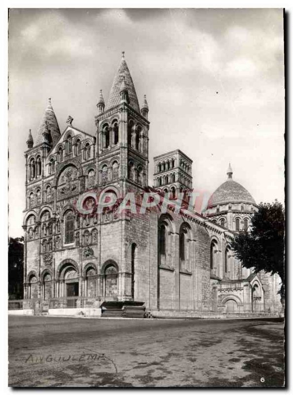 Modern Postcard Angouleme Cathedrale Saint Pierre