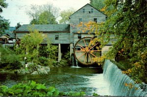Tennessee Pigeon Forge Old Grist Mill