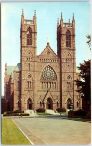 Postcard - St. Joseph's Cathedral on Farmington Avenue, Hartford, Connecticut