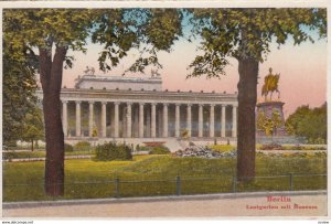 BERLIN, Germany, 1900-10s; Lustgarten mit Museum