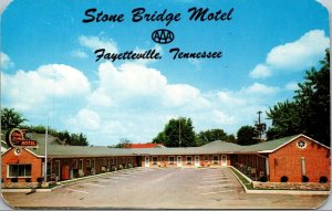 Postcard Stone Bridge Motel U.S. 231 and 431 in Fayetteville, Tennessee