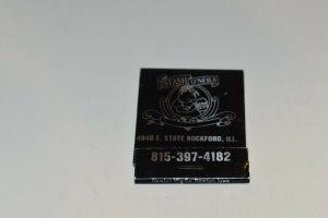 Stash O'Neils Rockford Illinois 20 Strike Black Matchbook