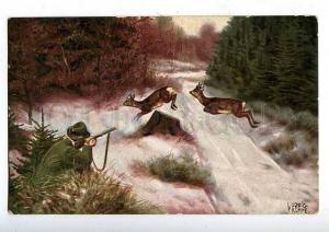 182923 Hunting for deer shot by Fromme Vintage postcard