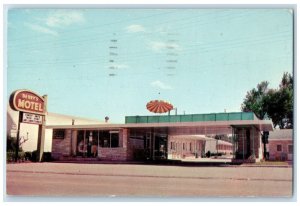 1958 Entrance to Berry's Motel Fremont Nebraska NE Vintage Posted Postcard