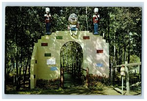 Vintage Humpty Dumpty Deer Acres Pinconning Michigan Postcard P109E