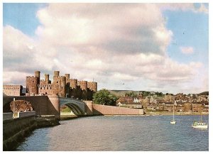 View of Conway Castle Caernavonshire UK Postcard
