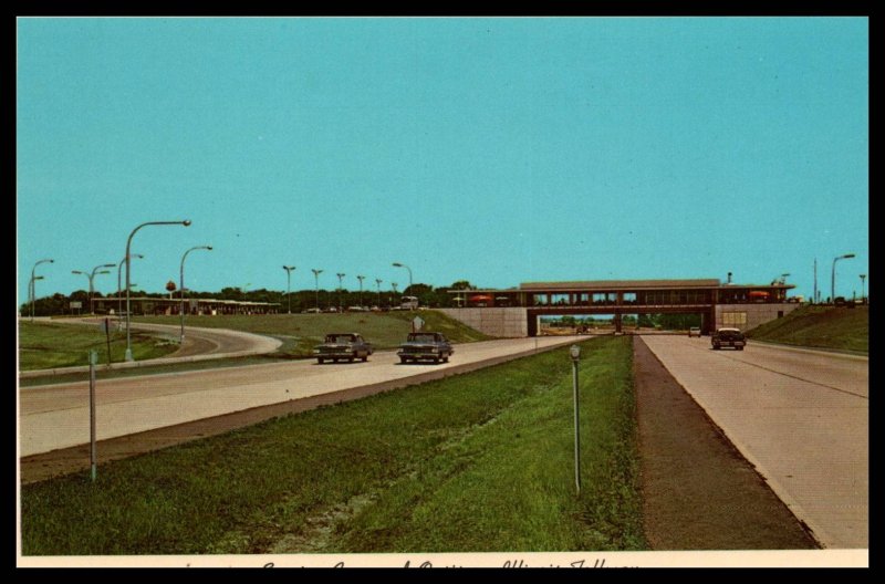 Service Area and Oasis,Illinois Tollway