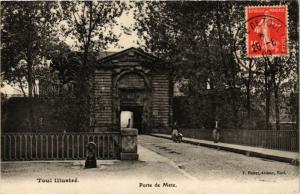 CPA TOUL - Porte de Metz (386051)