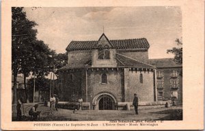 France Poitiers Le Baptistère St-Jean Vintage Postcard C167