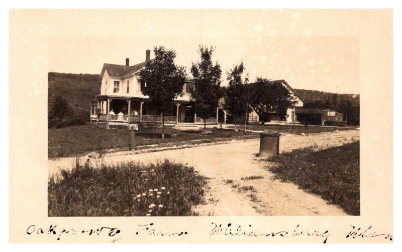 Massachusetts Williamsburg , Oakgrave Farm House , RPC 