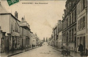CPA VOUZIERS - Rue Bournizet (135836)