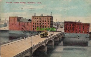 Postcard Fourth Street Bridge Waterloo Iowa IA