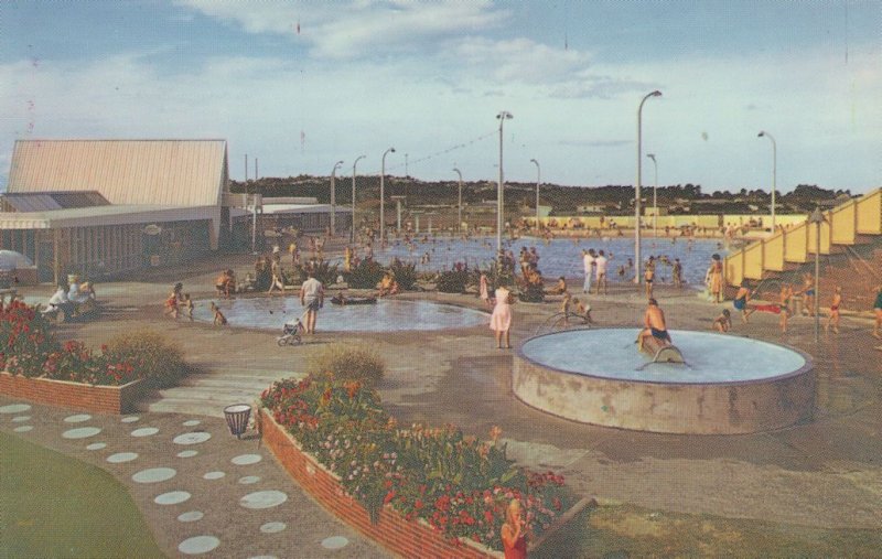 Onekawa Parl Aquatic Centre Childrens Pool New Zealand Postcard