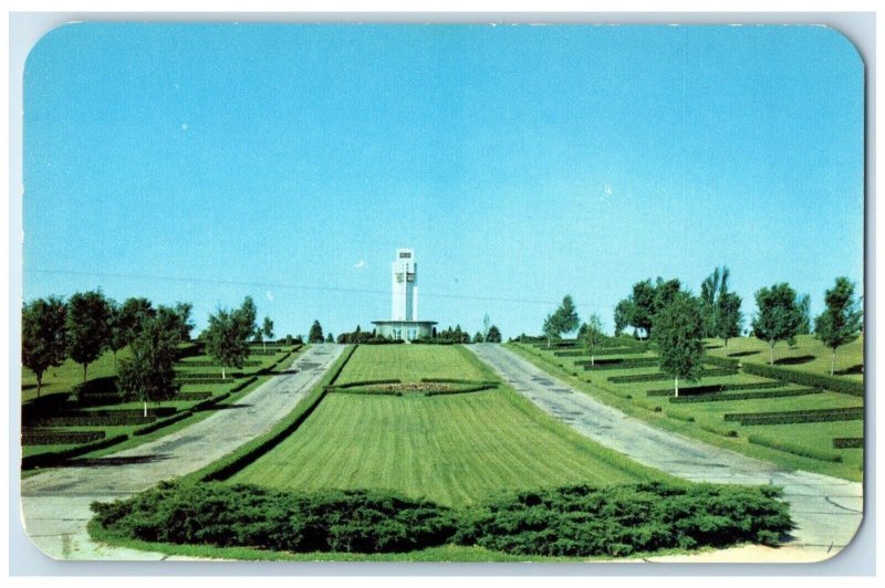 c1960 Singing Tower Memorial Park Cemetery Sioux City Iowa Vintage IA Postcard