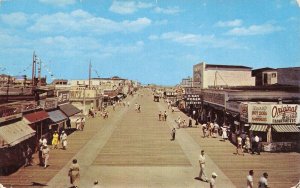 WILDWOOD BY THE SEA NJ~BOARDWALK-PLAYLAND-BERK'S HOT DOGS-X-RAY POKER POSTCARD