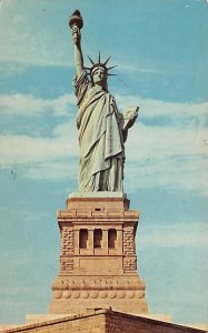 Statue of Liberty New York City, USA Postal Used Unknown 