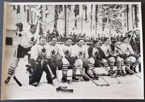 RARE LARGE FORMAT COLLECTOR PHOTO CARD 1936 GARMISCH OLYMPICS - CANADA HOCKEY