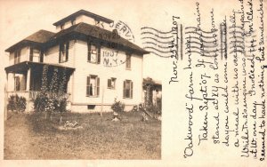 Vintage Postcard 1907 View of Old Big House Residence Open Wide Space Outdoor