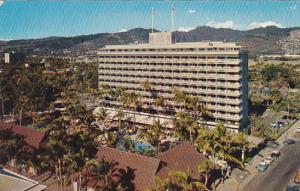 Hawaii Honolulu Princess Kaiulani Hotel Waikiki Beach