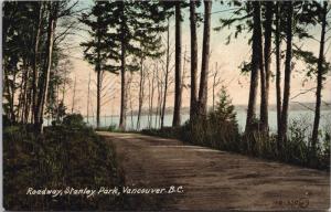 Roadway Stanley Park Vancouver BC Unused Postcard E34