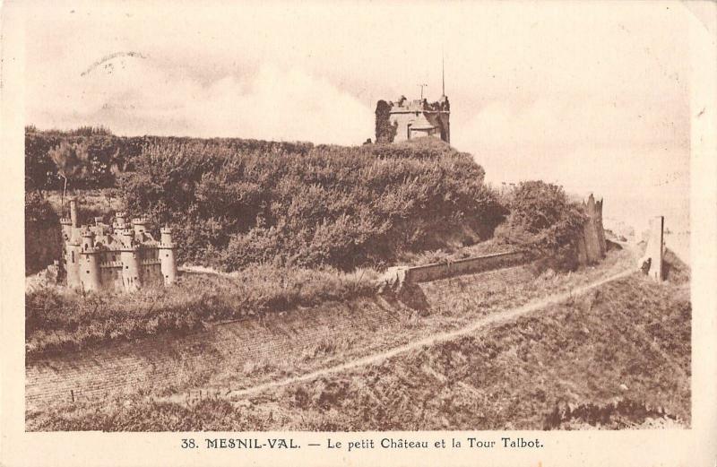 BR50677 Mesnil val le petit chateau et la tour talbot      France