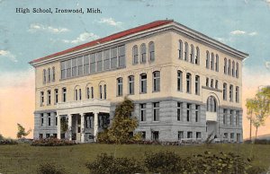 High School - Ironwood, Michigan MI