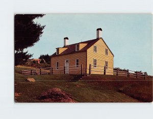 Postcard Shaker House, Fruitlands Museums, Harvard, Massachusetts