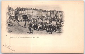 Postcard - The fish market - Dieppe, France