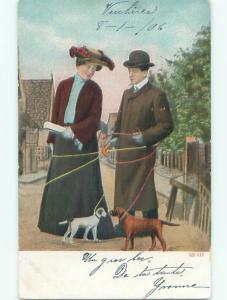 1906 Dogs MEET AND TANGLE OWNERS IN LEASHES J0457