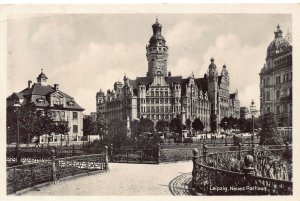 L158 Germany 1934 Leipzig. Neues Rathaus town hall vintage postcard