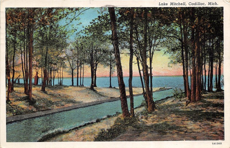 Cadillac Michigan 1942 Postcard Lake Mitchell