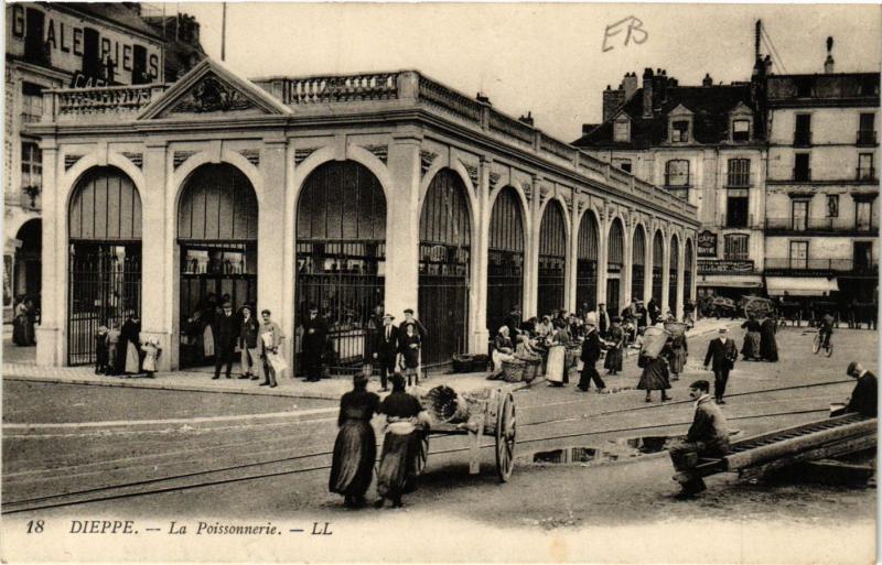 CPA DIEPPE-La Poissonnerie (347286)